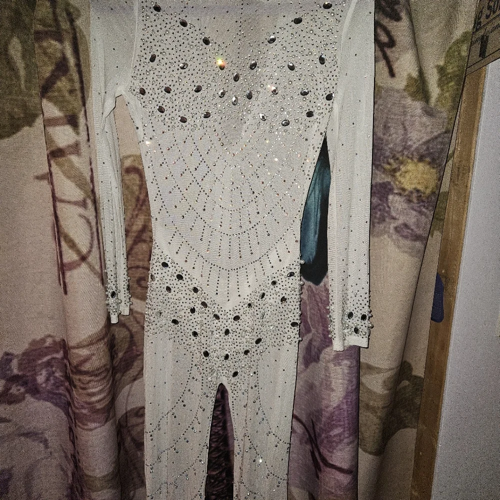 Winter white romper - Picture 2 of 6